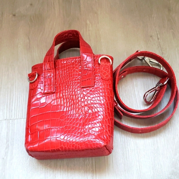 Vavvoune Sunsa Red Croco Bag - Picture 7 of 11